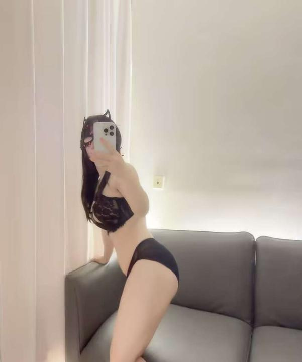 龙华风骚大奶笑笑