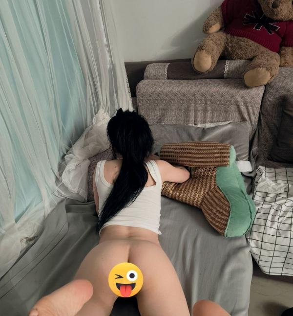 娇小服务型少妇