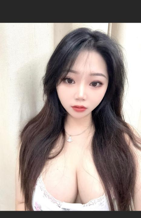 颜值爆表胸大