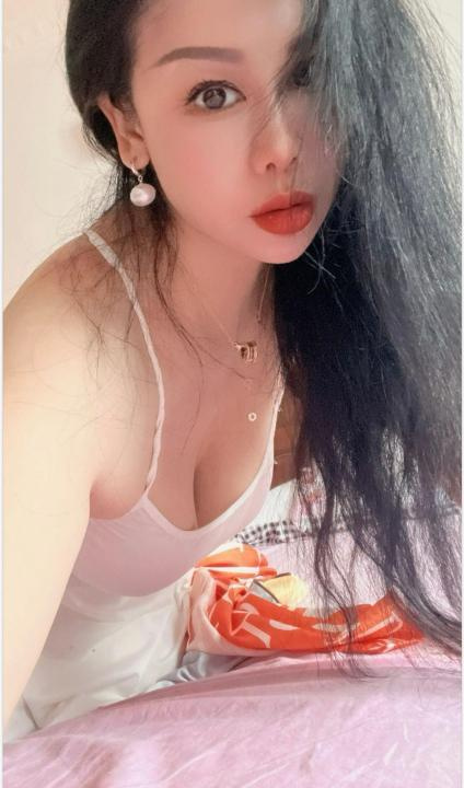 闵行欧美范少妇西西