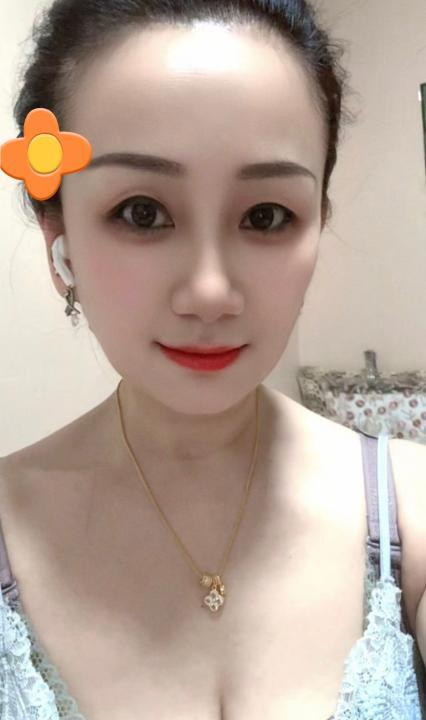 市中心泄火少妇