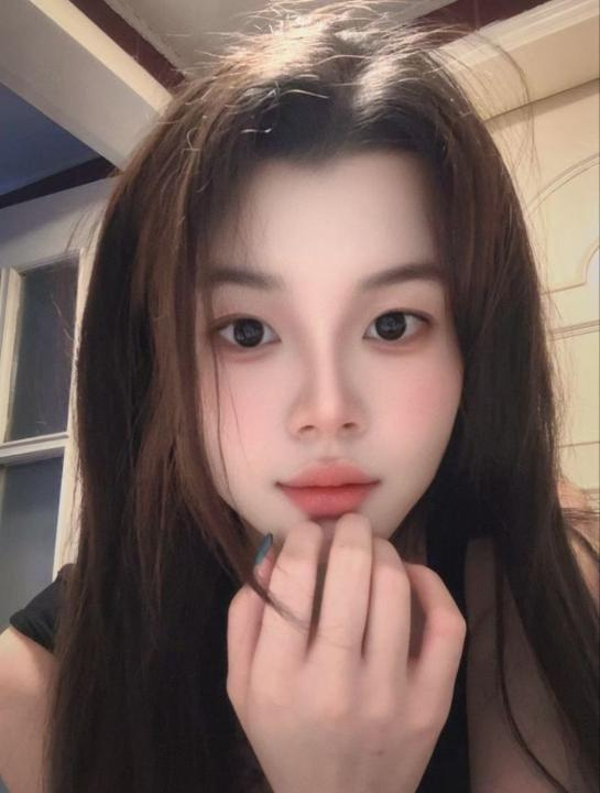 闵行零零后糖糖