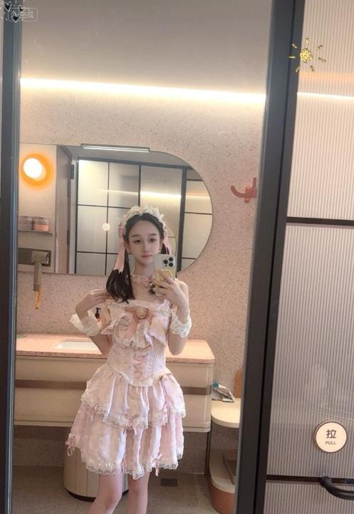 五堡双马尾小妖精