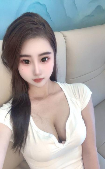 天河纯天然大胸妹子