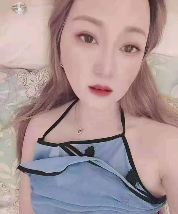 性感臀丸子御姐