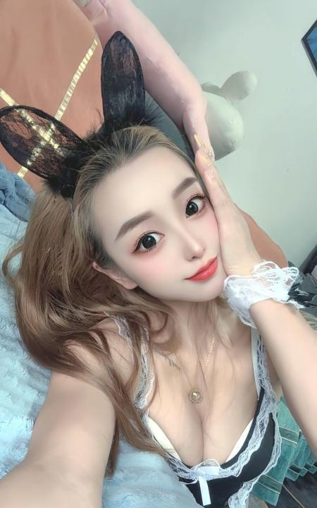 江岸娇小骚女慧慧