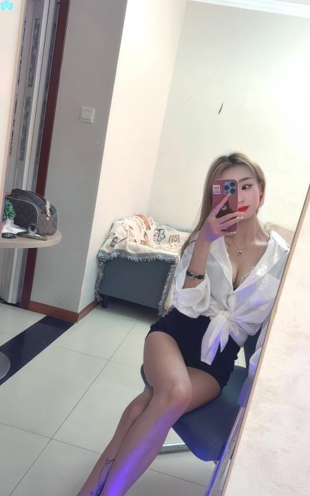 江岸娇小骚女慧慧