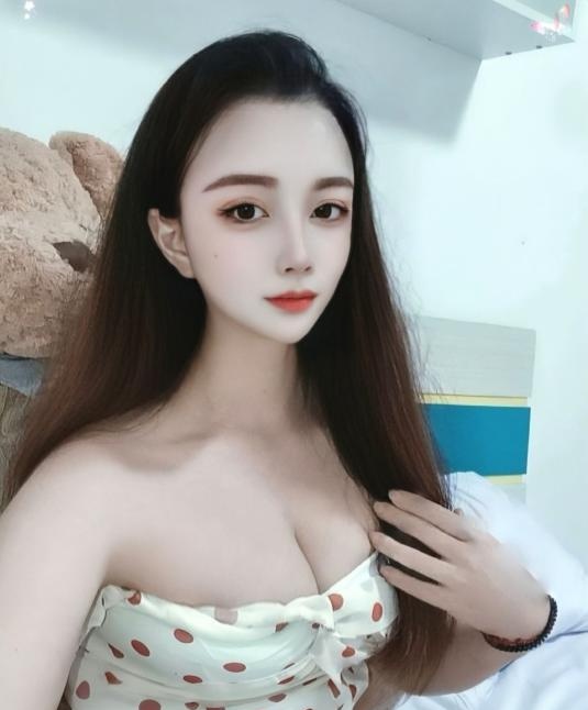 白云服务控菲菲
