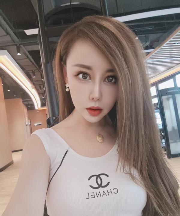 雨花吾悦兼职小姐姐