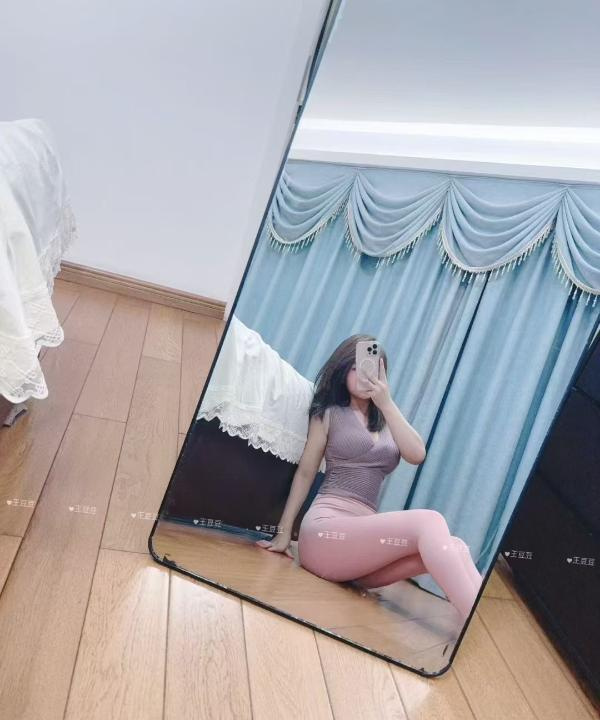 园区王豆豆巨乳萝莉