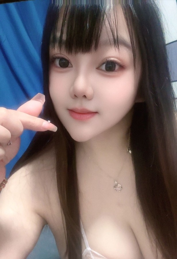 实惠巨乳肥臀少妇