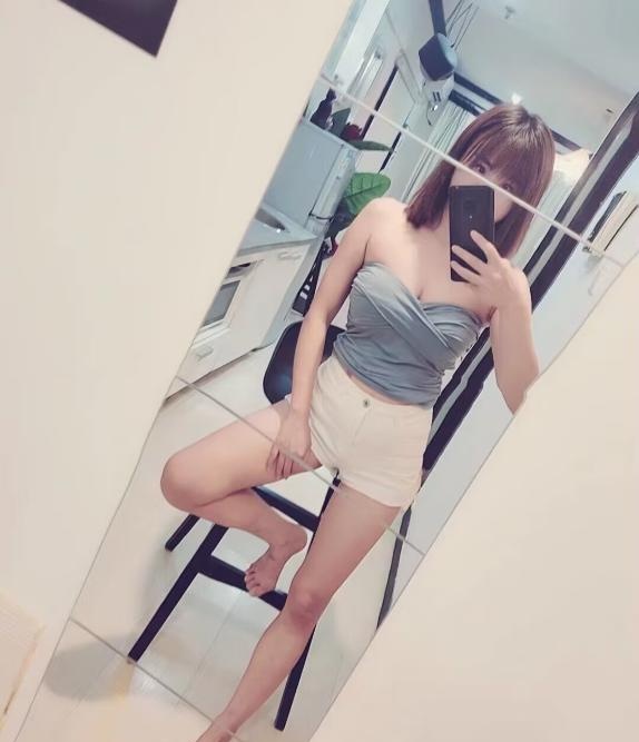 江宁气质美女