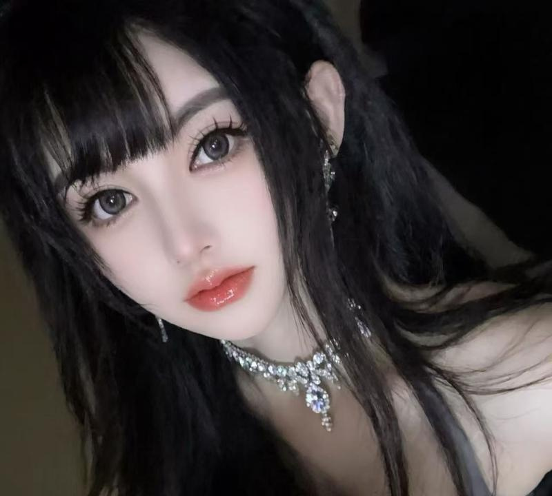 汉口美女蓝齐儿姐妹花