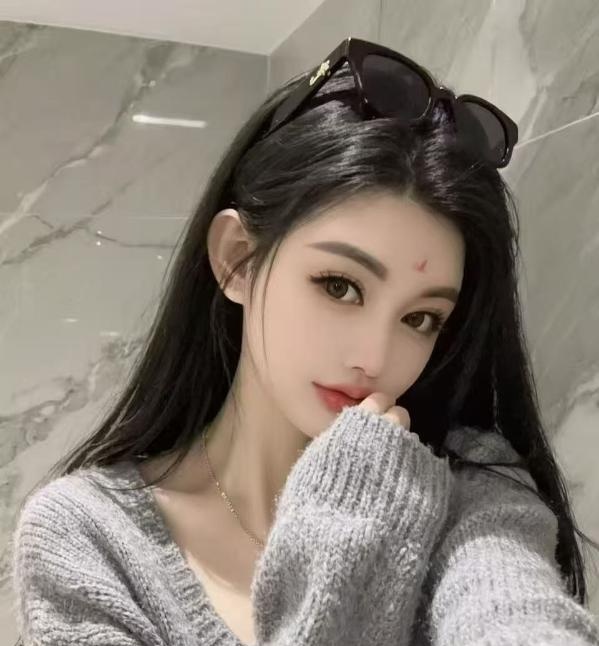 汉口美女蓝齐儿姐妹花