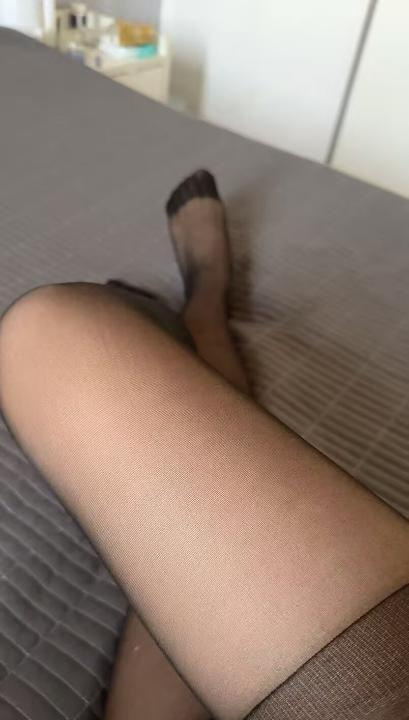轻熟少妇小雪碧