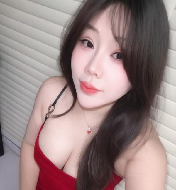 南方来的大奶妹