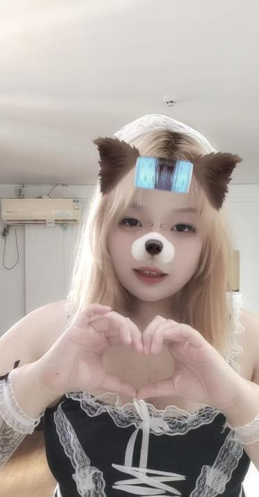大胸学生妹