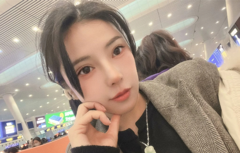长腿御姐羽恩