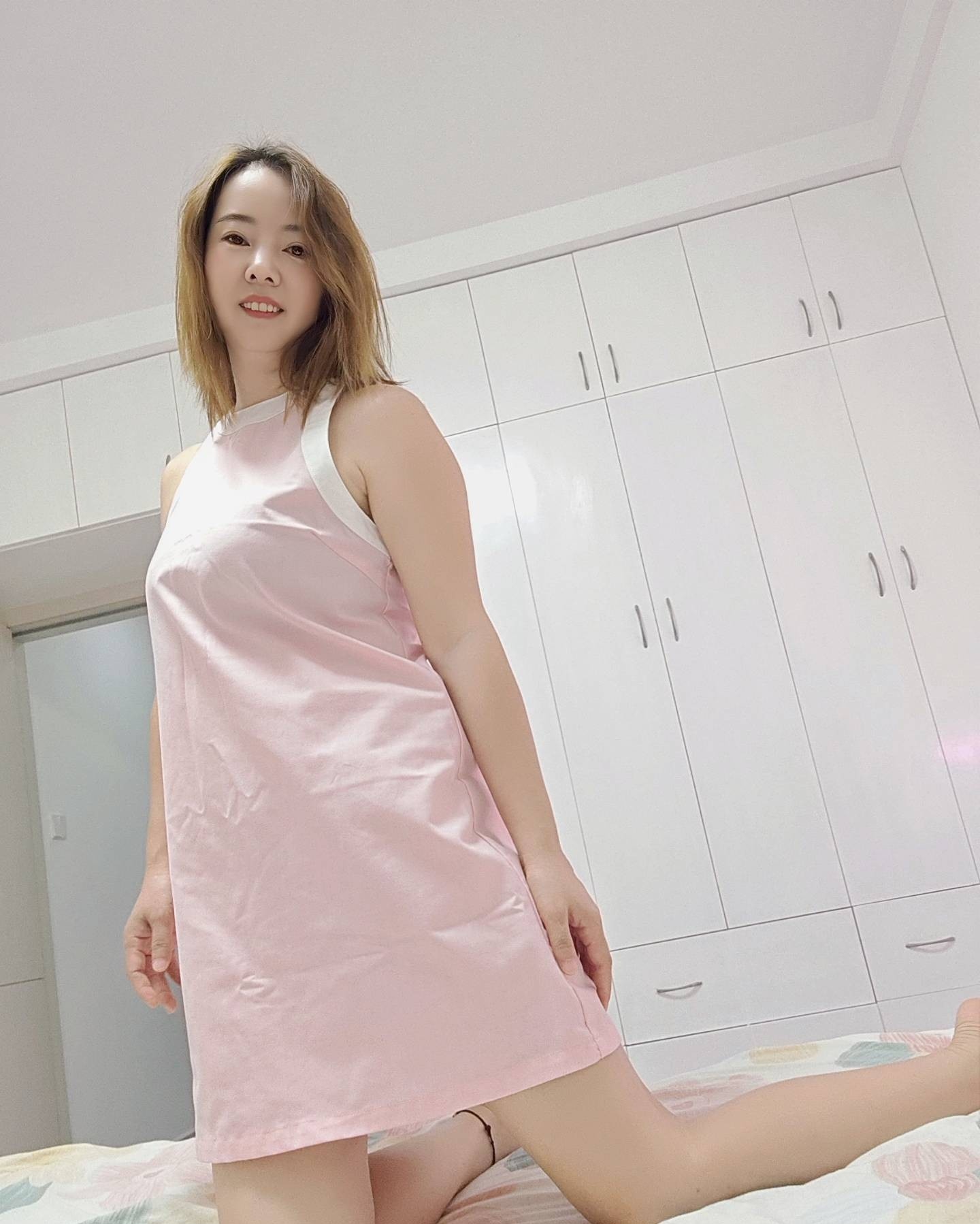 奉贤区气质婼婕