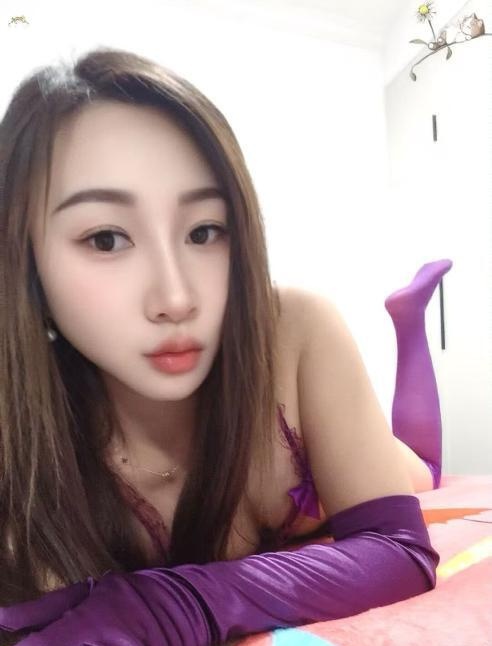 身材火辣御姐老师