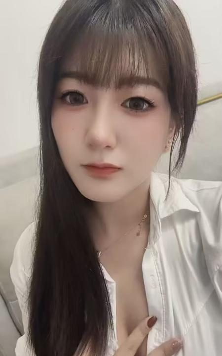 高挑小姐姐莹莹