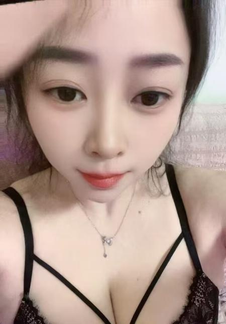 服务系大奶姐姐