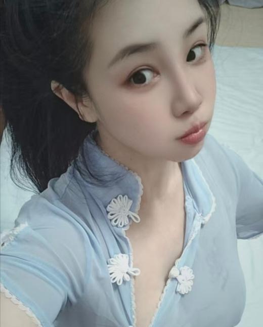 罗湖丫头老师