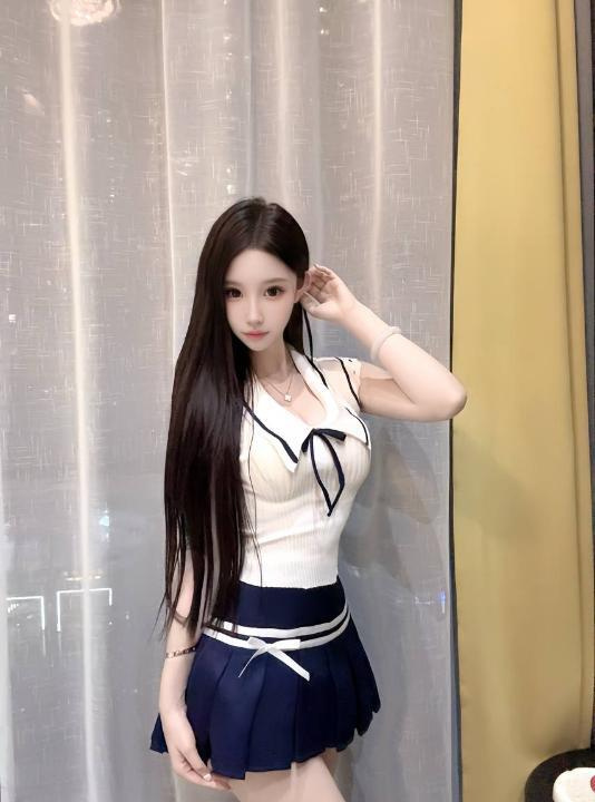 肤白颜值身材顶老师