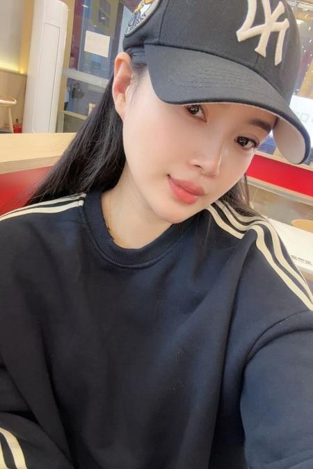 放得开的大胸少妇