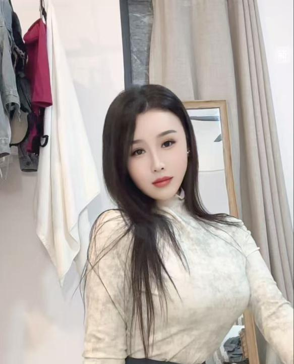丝足女神小雅