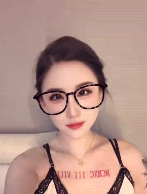 角色扮演小雨