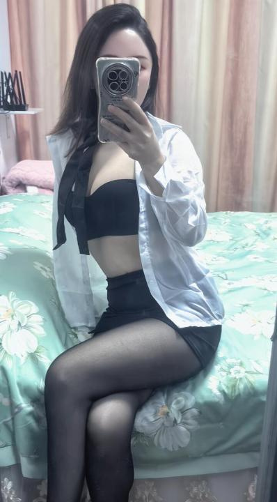 风骚饥渴小表嫂