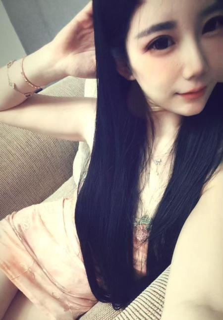 高颜值舞蹈女神南希
