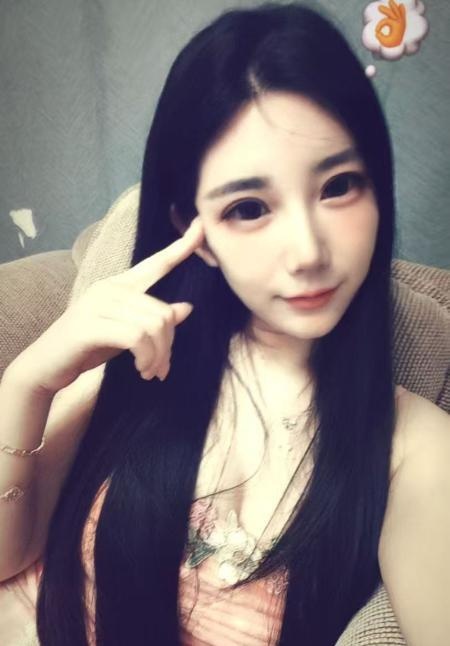 高颜值舞蹈女神南希