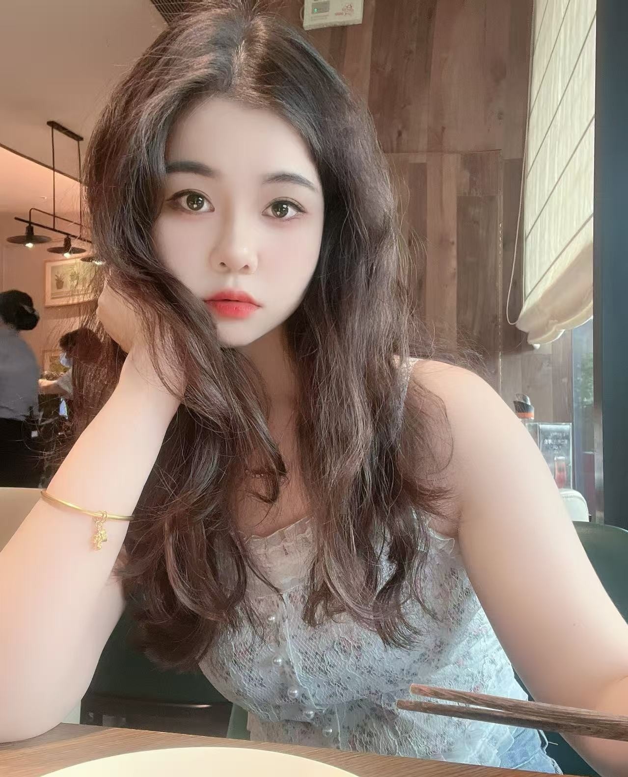 白云嫩妹 青柠