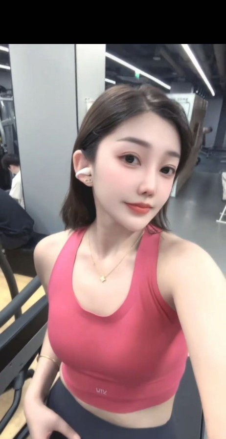 夫子庙健身美女中项小姐姐