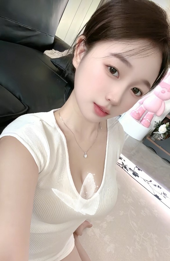 佛山禅城区老师肤白水嫩