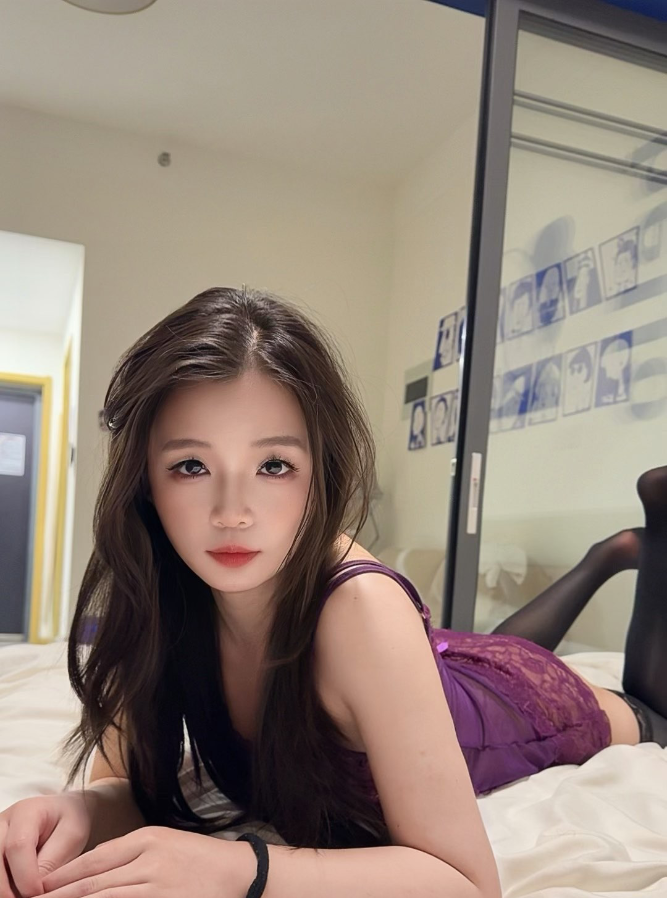 呼市美腿风骚妹子