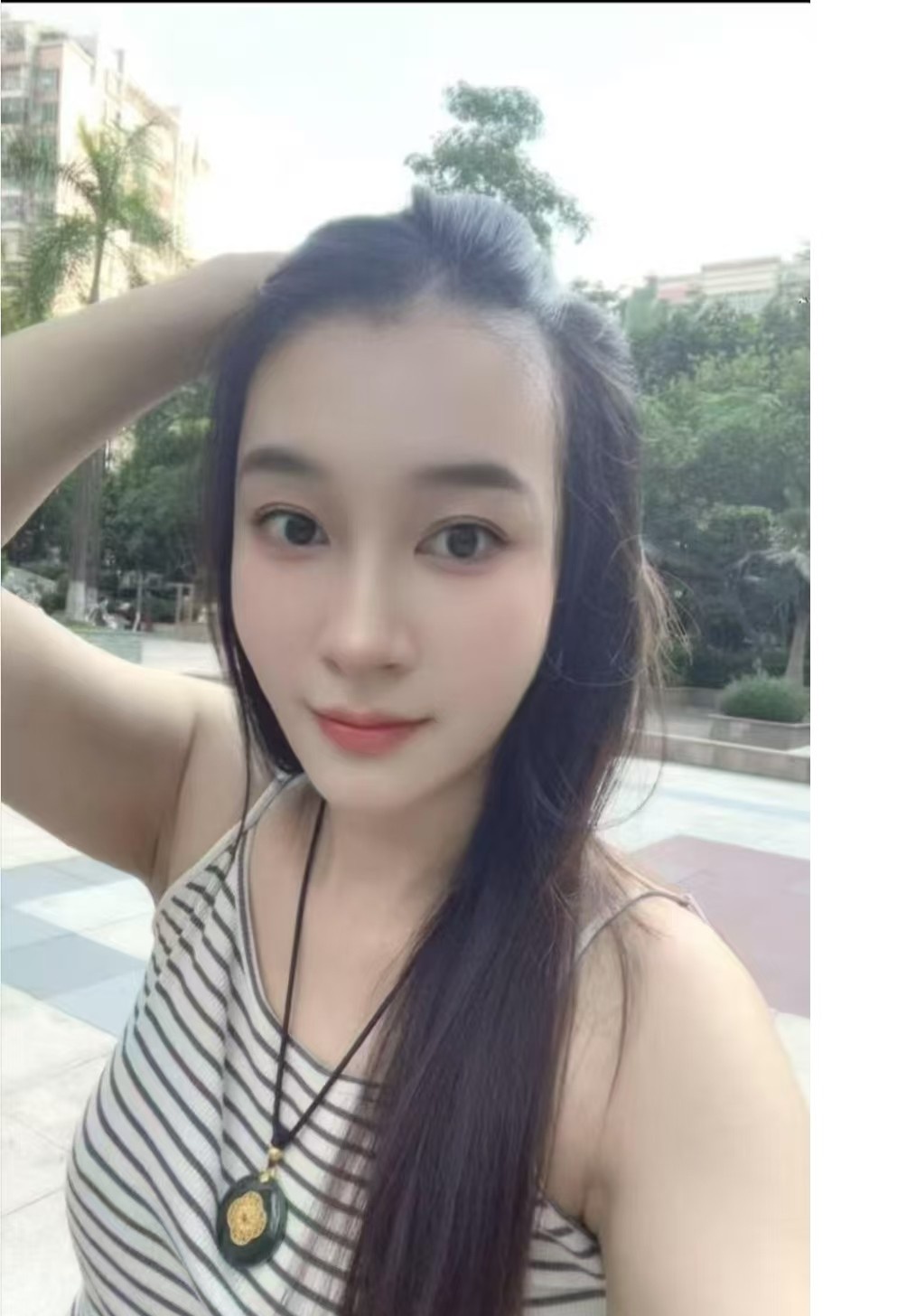 黑丝制服湘湘