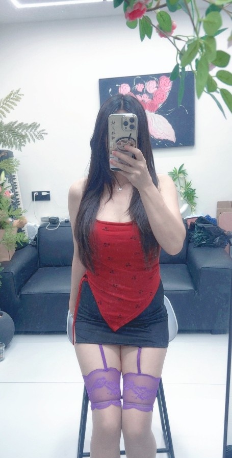 韵味十足小少妇
