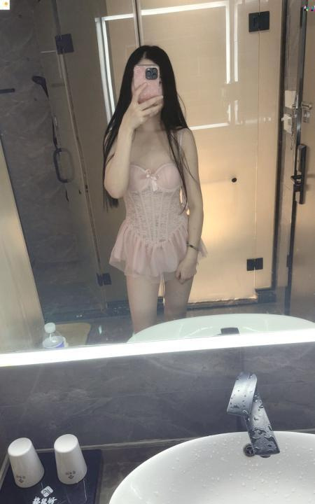 包河长腿小姐姐小乔