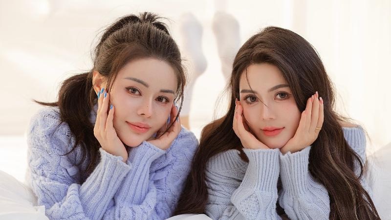 大奶姐妹花