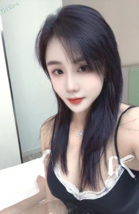 长宁御姐迪卡尔
