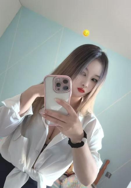 瑶海小骚货美佳