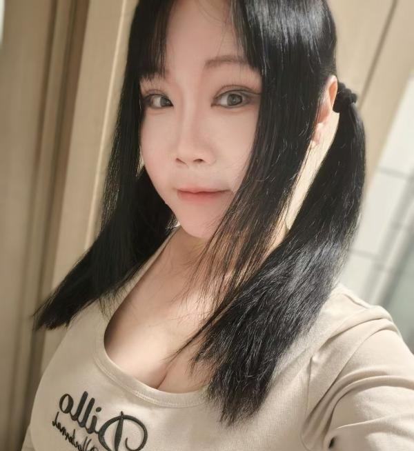 双马尾虹口巨乳