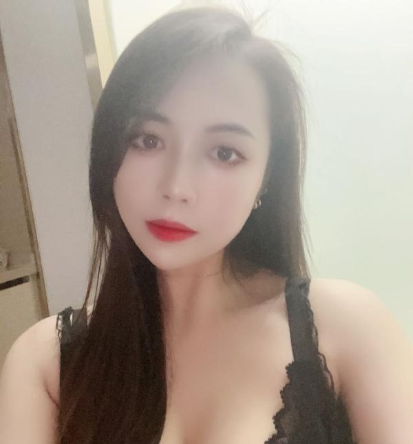 兼职风韵犹存乐乐