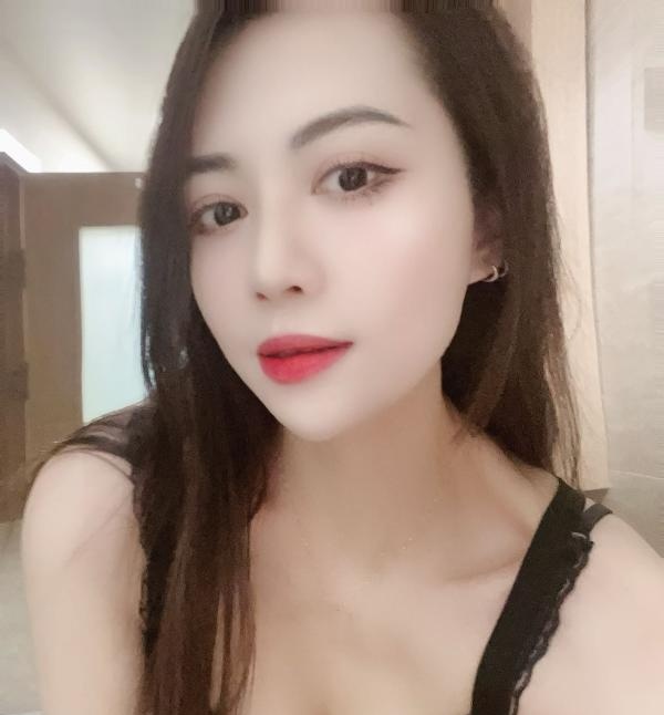 兼职风韵犹存乐乐