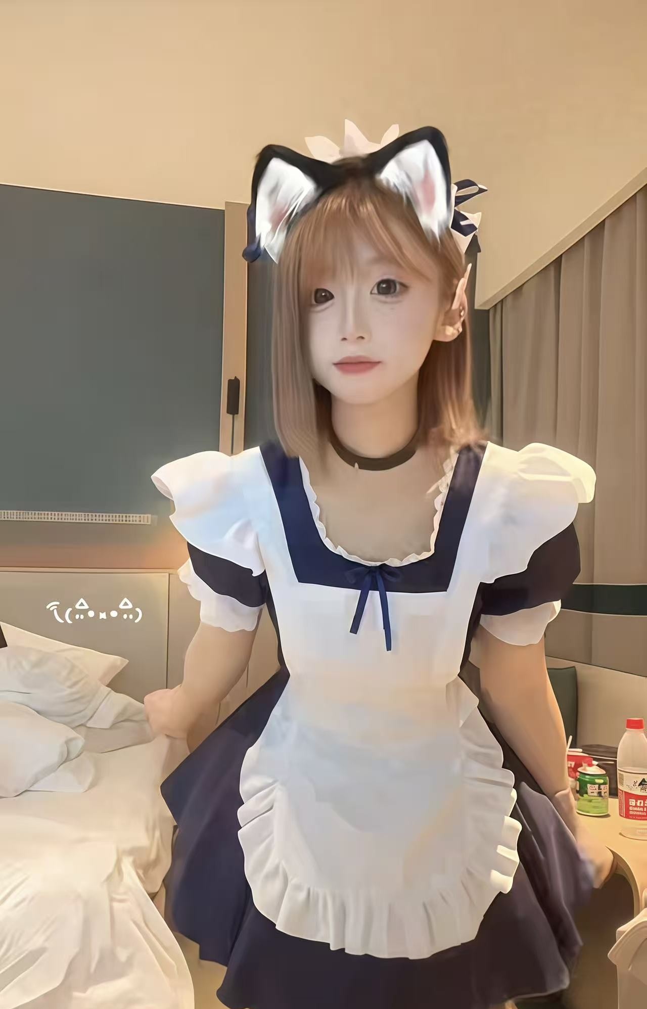 武清区粉嫩00后小美女