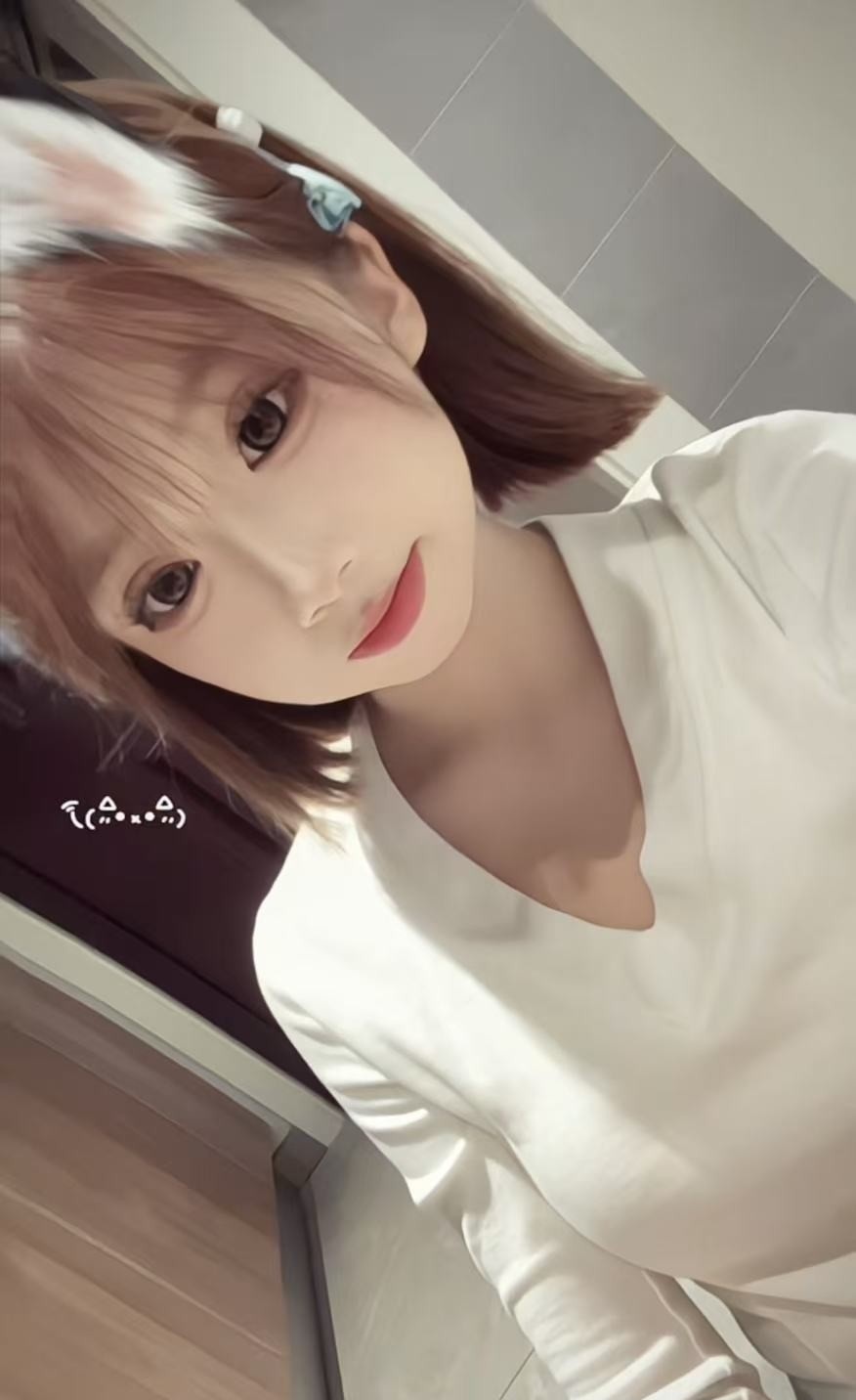 武清区粉嫩00后小美女