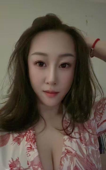 和平水床少妇琪琪